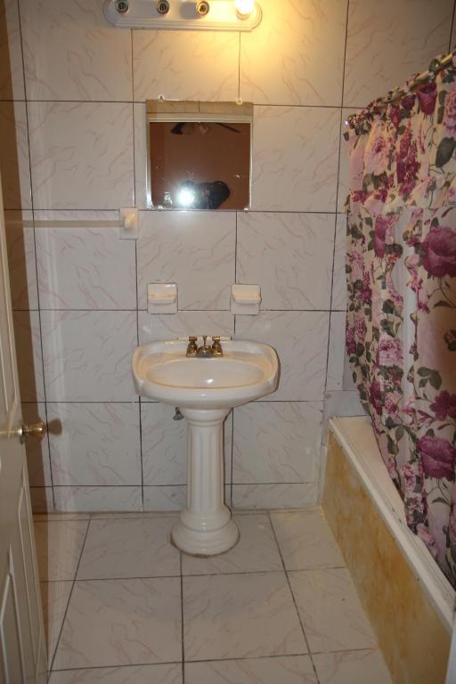 Executive Shaw Park Guest House Ocho Rios Kamer foto